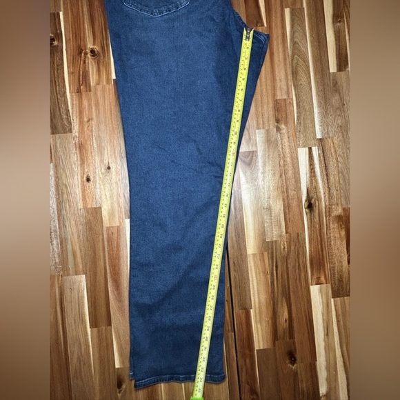 TPJ The Perfect Jean Thick Thicc Captain Midnight Blue Stretch Jeans 42x34 - Picture 7 of 12